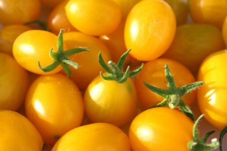 Hình ảnh của Cà chua bi vàng - 300 gr